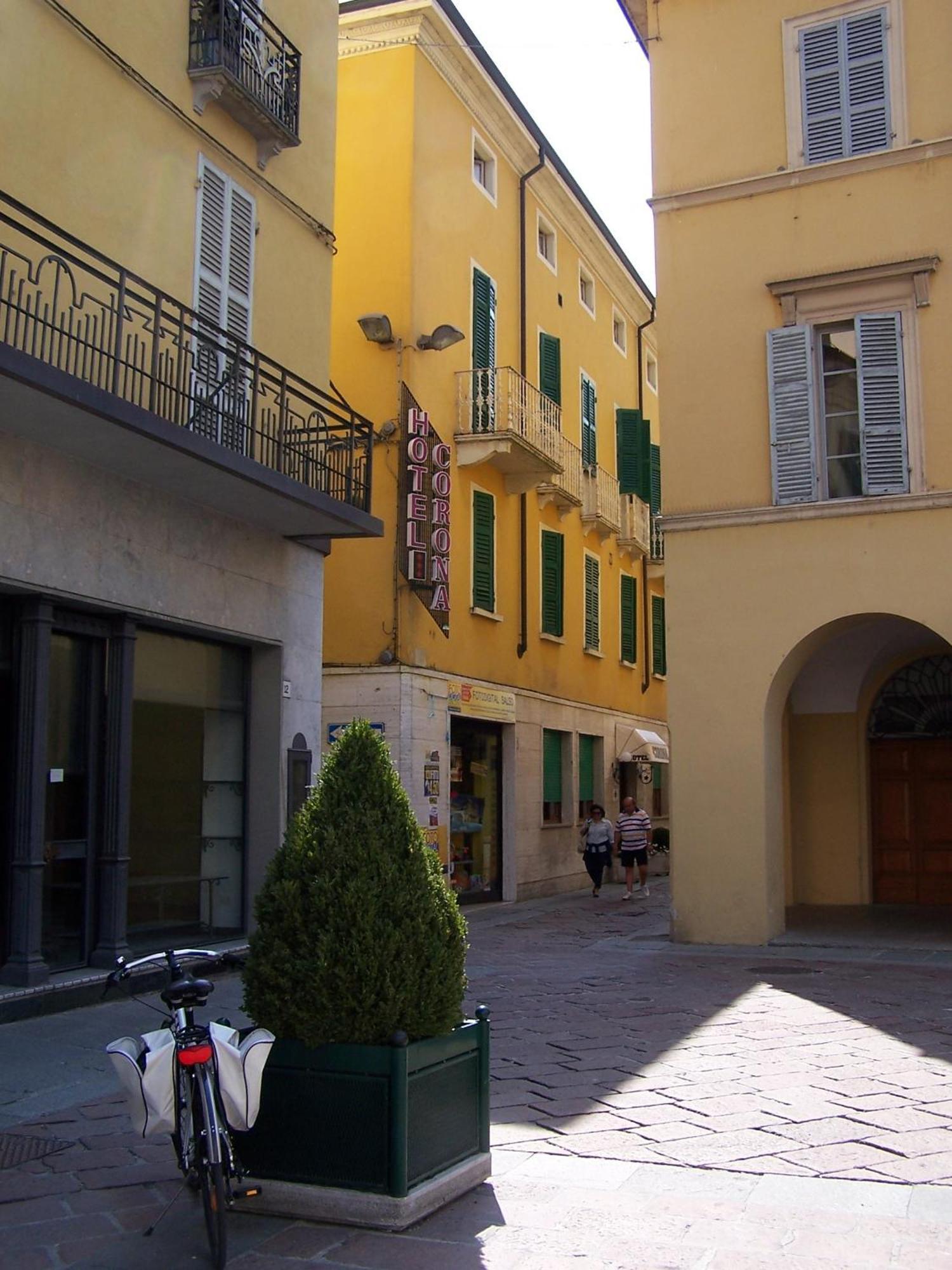 Albergo Corona Salsomaggiore Terme Ngoại thất bức ảnh