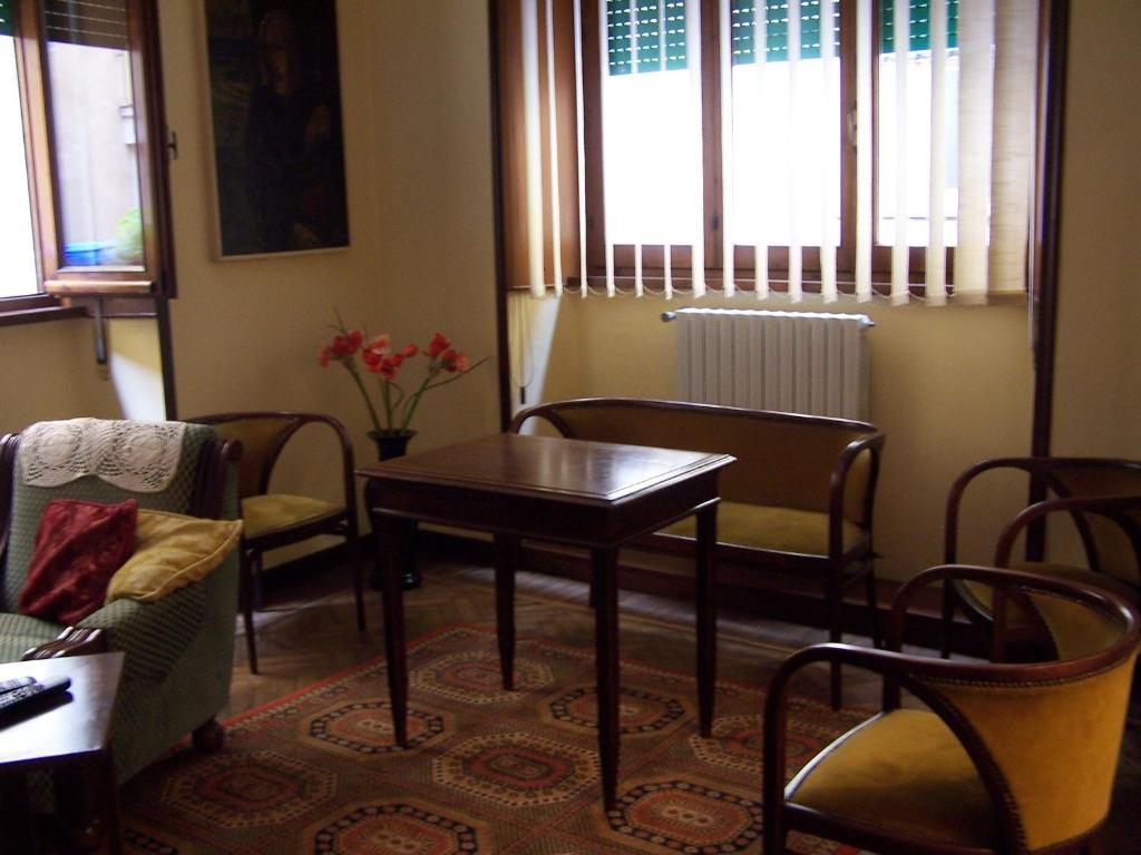 Albergo Corona Salsomaggiore Terme Ngoại thất bức ảnh