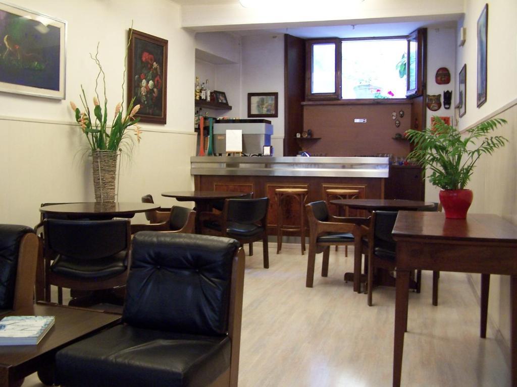 Albergo Corona Salsomaggiore Terme Ngoại thất bức ảnh
